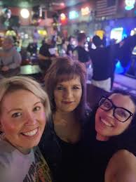 What are good karaoke spots for a mixed crowd