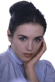 Au milieu des années 80, isabelle adjani est victime d'une rumeur qui la disait malade du sida et même déjà disparue. 1980s 24 Femmes Per Second