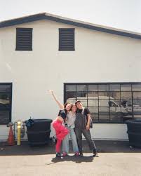 About — Corrie in Color