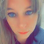 Amber Linson's Instagram, Twitter & Facebook