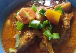 Sebab, anda tak perlu mengulek atau menghaluskan bumbu, semua bumbu yang digunakan cukup diiris dan dicincang saja. Cara Sederhana Menyiapkan Rica Ayam Pedas Manis Yang Lezat Sekali Anti Gagal Cara Bunda Kumpulan Resep Masakan