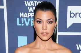 Kourtney Kardashian Mom Shamed For Her Son Reign S Long Hair Allure