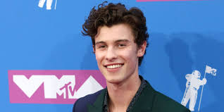 Sep 27, 2017 · does shawn mendes have a tattoo; Shawn Mendes Verwandschaft Mit Dem Riverdale Star Camila Mendes Radio Hamburg