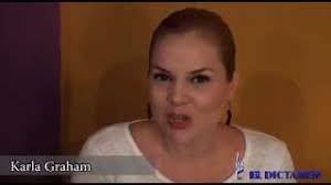 Karla Graham apoyando el talento veracruzano.