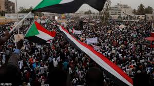 وأوضح عبد الحكيم عبد الناصر، أنه تأكد بعد قيام ثورة 30 يونيو أن جمال عنده ليس خمسة أبناء فقط بل لديه ملايين من الشباب، مضيفا: Ù…Ù„ÙŠÙˆÙ†ÙŠØ© 30 ÙŠÙˆÙ†ÙŠÙˆ ÙŠÙˆÙ… Ø¯Ø§Ù… ÙÙŠ Ø§Ù„Ø³ÙˆØ¯Ø§Ù† ÙŠØ®Ù„ Ù 10 Ù‚ØªÙ„Ù‰ Ø§Ù„Ø®Ù„ÙŠØ¬ Ø£ÙˆÙ†Ù„Ø§ÙŠÙ†