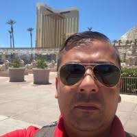 400+ perfiles de «Francisco Leyva»