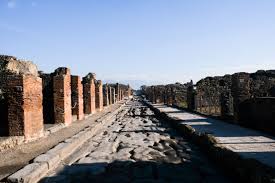 Pompeii: Explore the Lost Roman City Frozen in Time