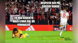 Saiba onde assistir ao vivo o jogo são paulo x corinthians que acontece neste sábado (30/08/2020), às 11h00 (horário de brasília), no estádio cícero pompeu de toledo, mais conhecido como estádio do morumbi, em são. Os Melhores Memes Da Vitoria Do Sao Paulo Diante Do Corinthians