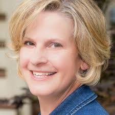 Helen Lawson's Instagram, Twitter & Facebook