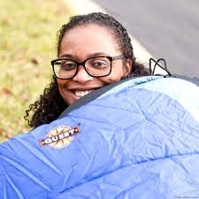 Leandra James's Instagram, Twitter & Facebook