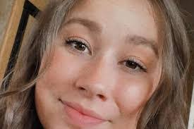 Bianca Cooney's Instagram, Twitter & Facebook