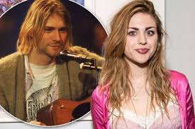 She works as a visual artist and filed for divorce from her husband isian silva in march 2016. Kurt Cobain S Daughter Frances Bean Blew Through 11m Inheritance Before Getting Sober Mirror Online