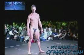 Cfnm fashion movie - ThisVid.com