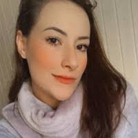 Amanda Berte's Instagram, Twitter & Facebook