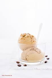 Kaffee Eiscreme Mit Nur 4 Zutaten Und Ohne Eismaschine Rezept Eiscreme Rezept Dessert Ideen Gefrorene Desserts