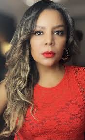 Ingrid Reid's Instagram, Twitter & Facebook