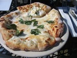 Olive Garden Chicken Formaggio Pizza Recipe Recipes White Pizza Food
