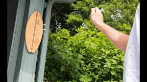 Unlike the game of darts, hookey ring toss game has no risk of holes in your wall, furniture, or injuring innocent or intoxicated bystanders. Tiki Toss The Grommet Youtube