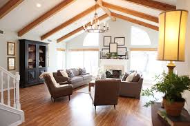 Fixer Upper Season 1 Magnolia Homes Fixer Upper Living Room Fixer Upper Floor Seating Living Room