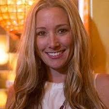 Amanda Toney's Instagram, Twitter & Facebook