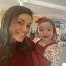 Jackie Bessette (@JacBessette)