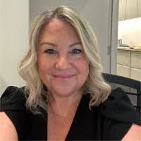 Krissy Webb's Instagram, Twitter & Facebook