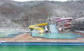 Prin inscriere, sunt de acord cu termenii si conditiile siteului. Toamna Incorporarea Avion Cazare Calimanesti Caciulata Piscina Apa Termala Sharpshutter Net