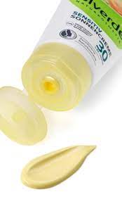 Sonnenschutz von dm / sun dance: Alverde Naturkosmetik Sensitiv Sonnencreme Lsf 30 75 Ml Dauerhaft Gunstig Online Kaufen Dm De