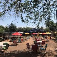 Burleson Yard Beer Garden Near East Side San Antonio Beer Garden Yard Patio Umbrella