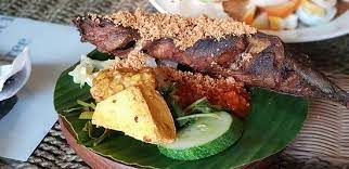 Ayam penyet ria is a famous indonesian restaurant chain with 6 outlets across singapore. Nice Ayam Penyet Ayam Bakar Review Of Ayam Penyet Ria Kuching Malaysia Tripadvisor