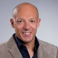 10 "Daniel Hari" profiles