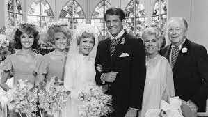 Mike Minor Dead: 'Petticoat Junction' Star Was 75 – The Hollywood Reporter