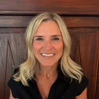 2200+ "Suzanne" profiles