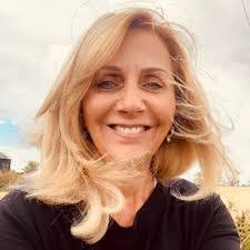 Christian Dunham's Instagram, Twitter & Facebook