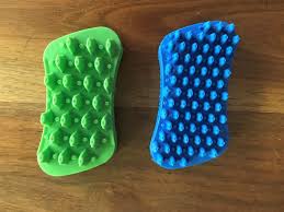 If you have a long hair cat or cats that will require substantial brushing, you'll want to choose a shedding brush that has a comfortable, ergonomic handle. Best Cat Brushes In 2021