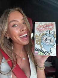 Few flies off the vice this week for the raffle at tomorrow night's comp .  A wee box of my favourite Dabblers 🎣🎣