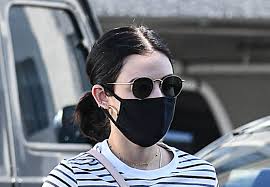 Actress lucy hale tells us weekly her summer beauty and style hacks, and you're going to want to take notes — details. Lucy Hale Stays On Trend With White Sneakers Pochta News