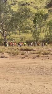About 100 Alice Springs residents have joined the search for missing  five-year-old girl Sharon Granites, who disappeared from her home in the  early hours of Sunday morning. Details 👉 ...