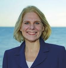 Joanne Weller's Instagram, Twitter & Facebook