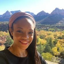 Elaine Deleon's Instagram, Twitter & Facebook