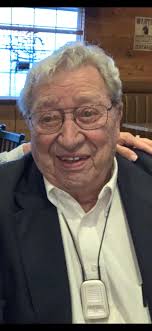 Trying some stuff out with the 📸 and got this shot of my love walking his  🐕. Think it looks pretty cool. Sad I chopped his head off tho trying to  make