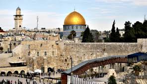 Dalam literatur islam, masjid al aqsa merupakan. Israel Serang Masjid Al Aqsa Dpr Berikan 6 Rekomendasi Untuk Pemerintah