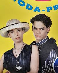 Presentador de televisión, ingeniero, actor de cine, modelo y actor de televisión. Foto De Catherine Mazoyer Y Cristian De La Fuente De Jovenes Sorprende A Sus Fans Redes Sociales Pagina 7