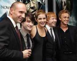 Harry Potter 7 Dominates Spellbound Box Office In N America People S Daily Online