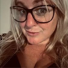 Y'all are gonna get me shipping Seiya and Usagi again and I love it lmao.  Send me your favorite pictures of them, please!