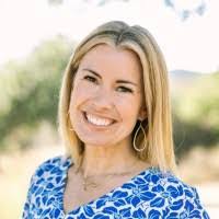 Katie Morrell's Instagram, Twitter & Facebook