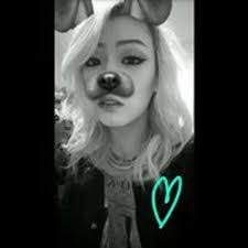 Michelle Chon's Instagram, Twitter & Facebook