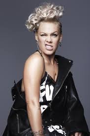 That's all i know, that's all i know so far that's all i know, that's all i know so far that's all i know, that's all i know so far i will be with you 'til the world blows up #pink #alliknowsofar. Pink In Munchen Zwei Konzerte Im Olympiastadion Munchen Sz De