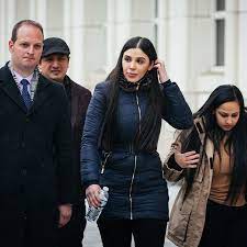 She had managed to live a private life away from the prying eyes of the media. E2tjk8enhtjynm