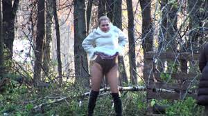 Forest pee voyeur - two smart ladies pissing - ThisVid.com